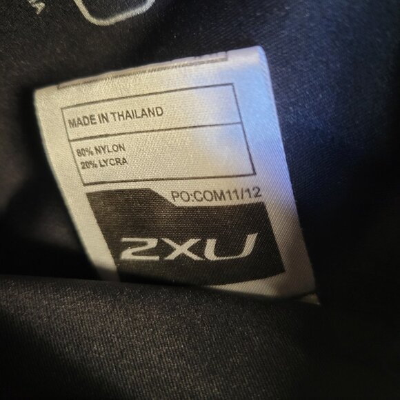 2XU Women's Compression Active Bottoms Size M - Picture 5 of 8
